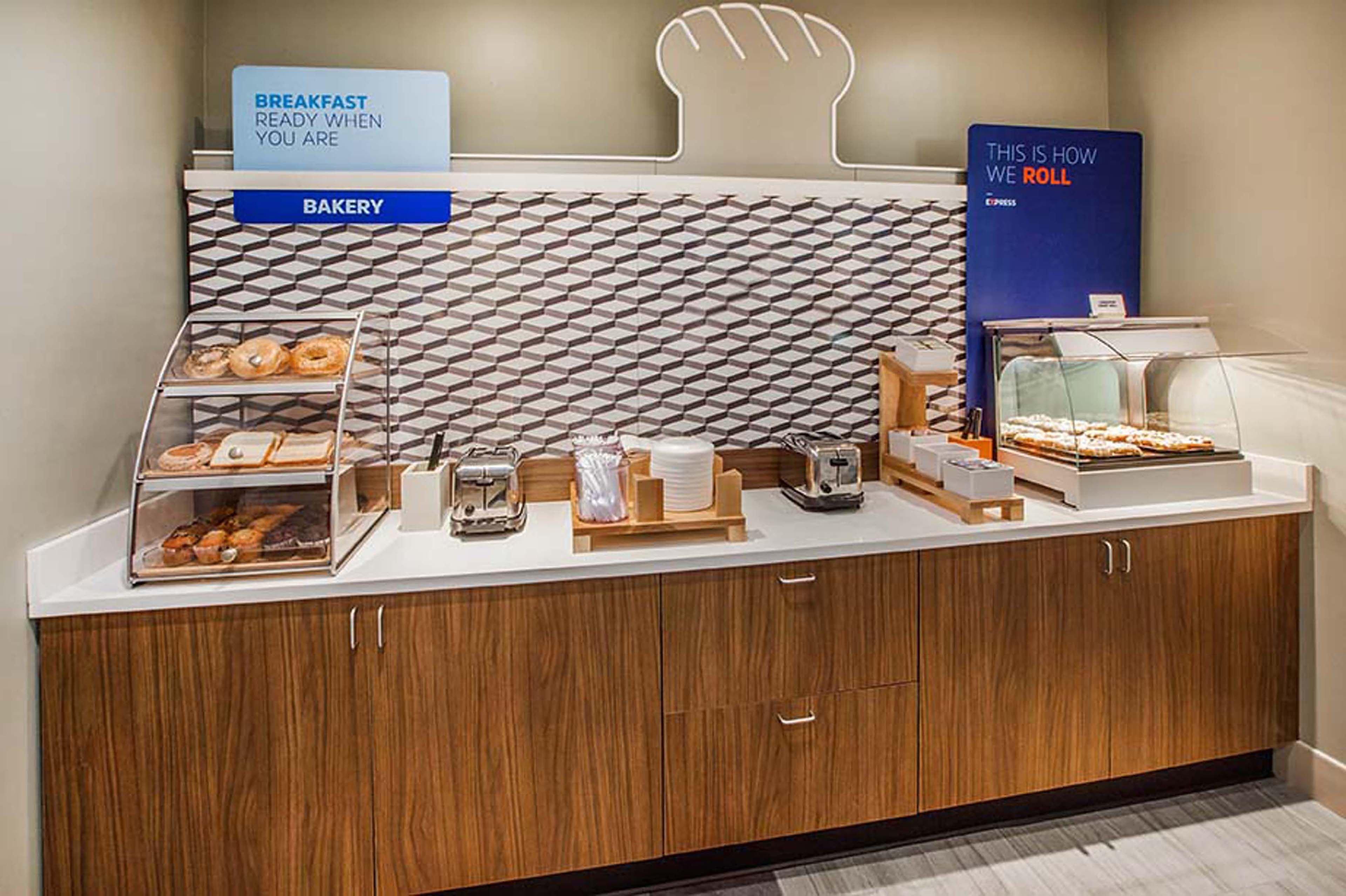 Holiday Inn Express & Suites Oak Ridge By Ihg Kültér fotó